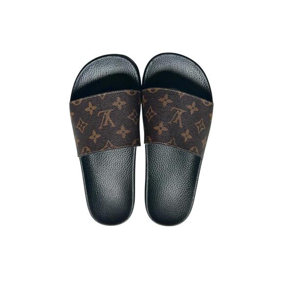 Louis Vuitton Tan Monogram Slides Perfect Condition Size 9 - Picture 1 of 5